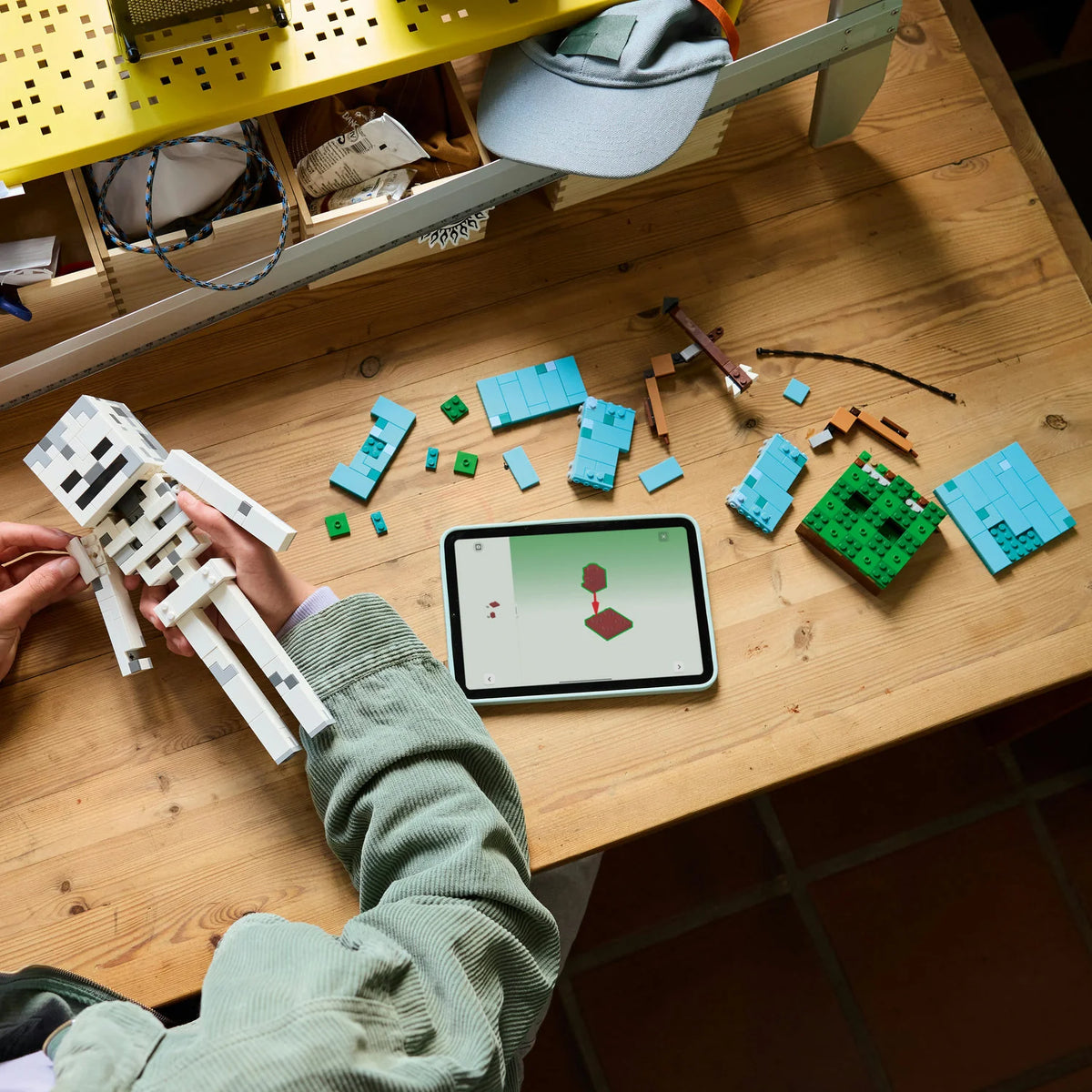 LEGO: The Skeleton
