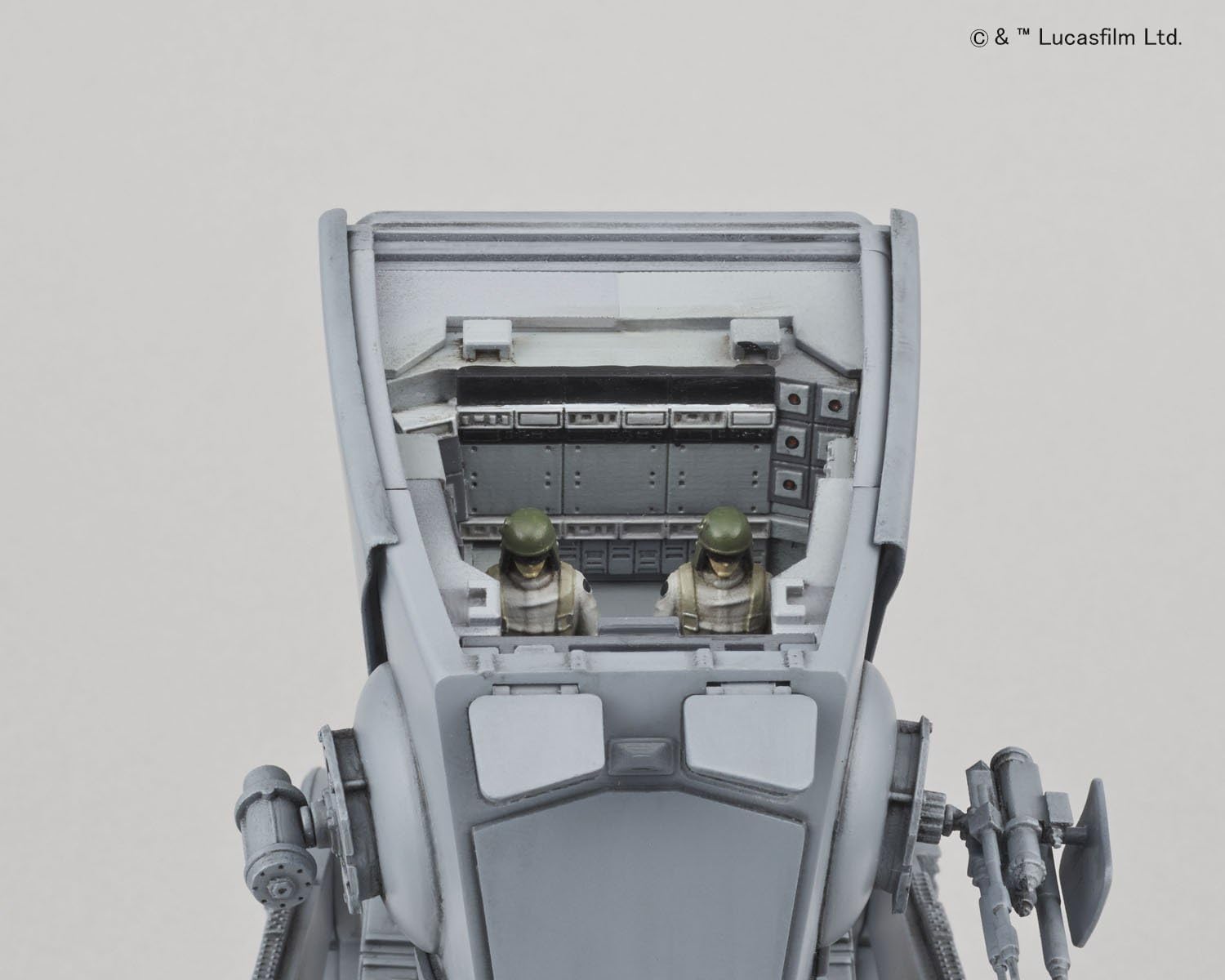 AT-ST "Star Wars", Bandai Hobby Star Wars 1/48 Plastic Model