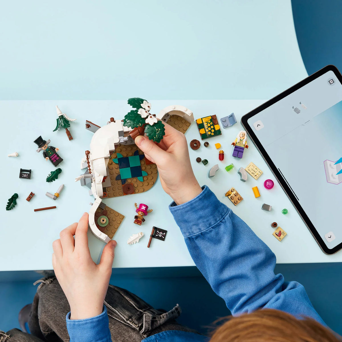LEGO: Dr. Hiriluk's Hideout